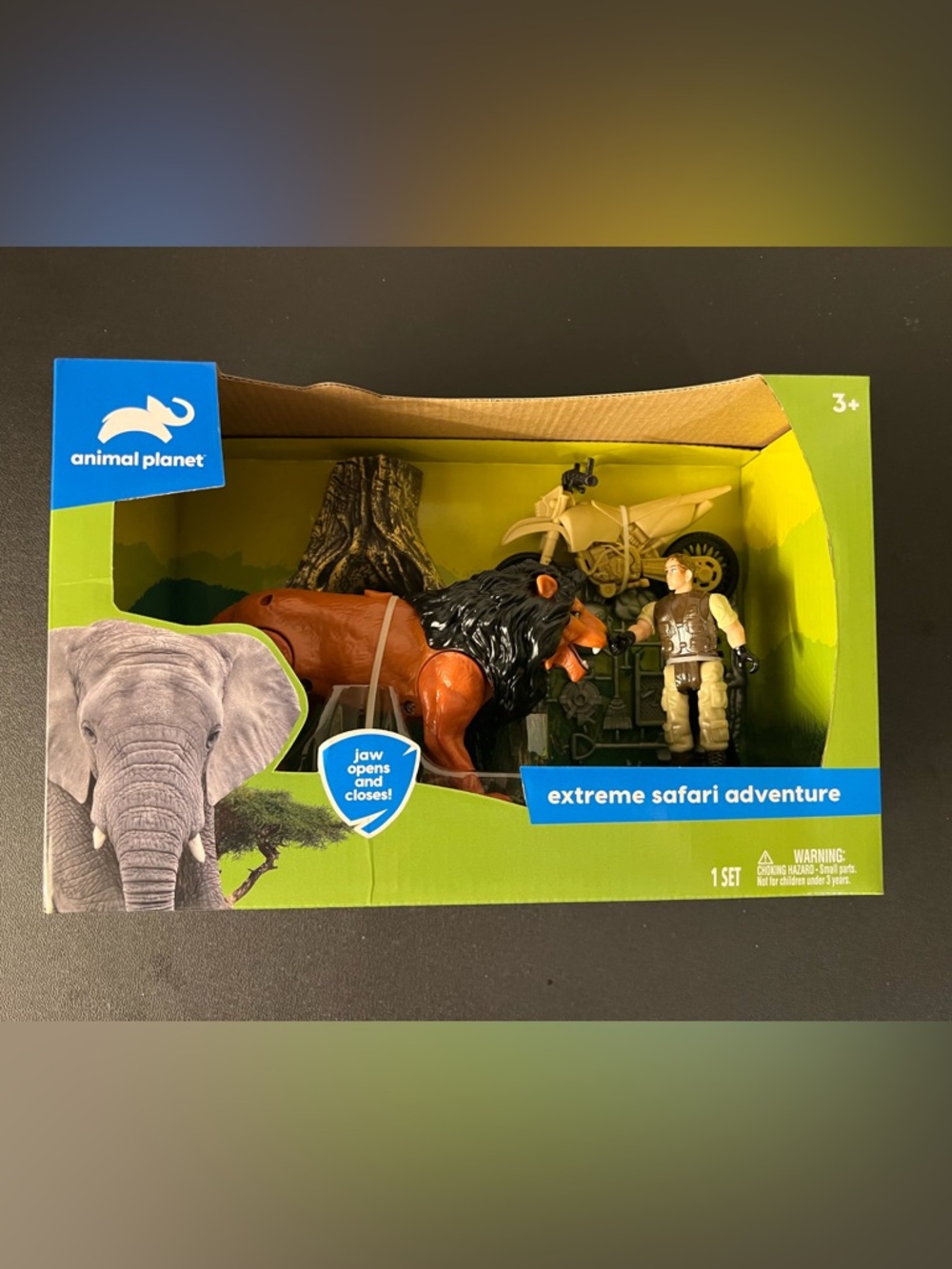 Animal Planet Extreme Safari Adventure Set Included Figure, Lion, Motorcycle New